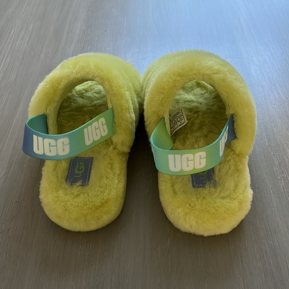 UGG Australia Fluffy Yellow Slipper - Picture 4 of 8